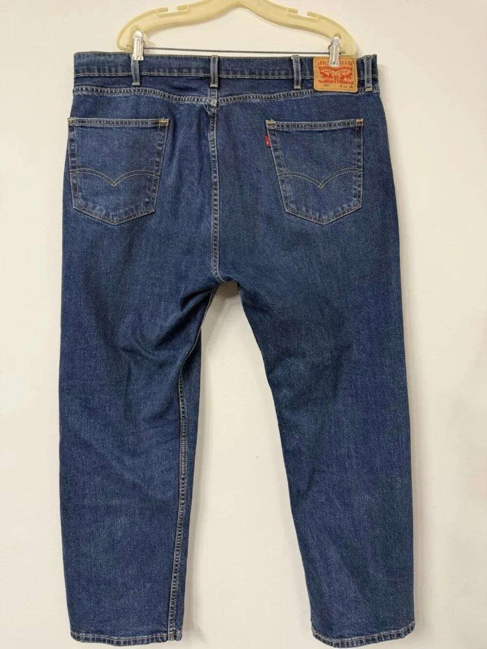Levi's 505 Men’s Blue Jeans 42x30‎ Medium Wash Denim Pants